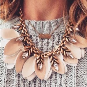 Stella & Dot Birdie Necklace